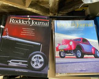 Piles of auto magazines 