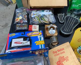 Vtg. Car lights and gas pedals 