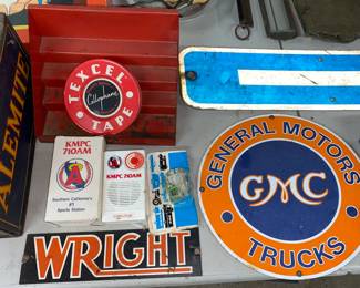 Metal signs -Vtg. Transistor radio