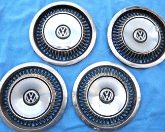 VOLKSWAGON VW HUB CAPS LOT