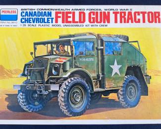 RARE FIELD GUN TRACTOR MODEL CAR CHEVY