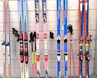 VINTAGE SNOW SKIS LOT