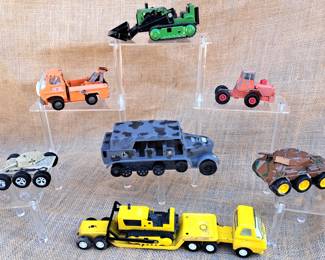 DIECAST CAR LOT