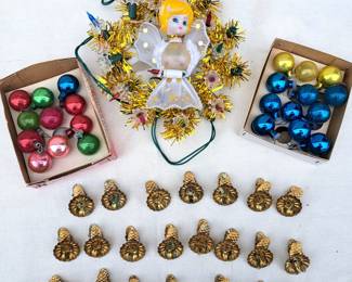 VINTAGE CHRISTMAS LOT