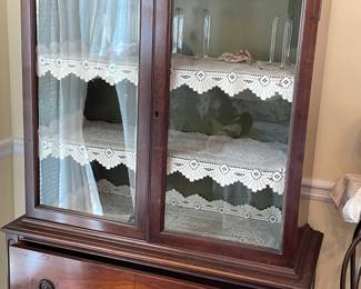 China cabinet with drawer