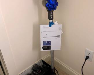 Dyson thing - not sure what it does - maybe a blender?  Anyway, it's for sale...