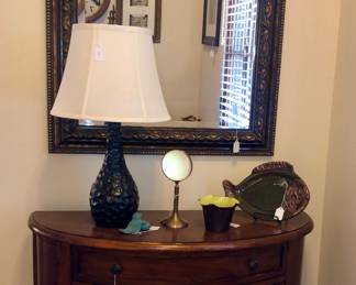 Half-pie credenza - contemporary, with various accoutrement