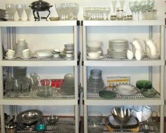 China, Crystal/Glassware, Serving Dishes