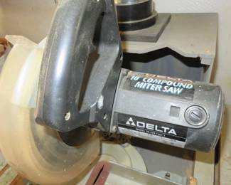 Delta 10" Compound Miter Saw