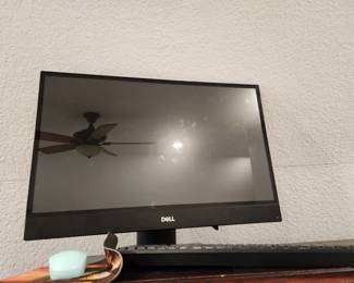 Dell Computer - in Apartment 