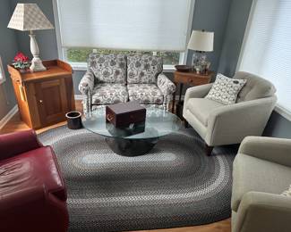 Overview of sunroom area