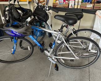 TREK men's and ladies bikes LIKE NEW with upgraded gel seats