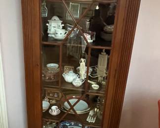 Curio Cabinet Mahogany