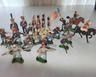 Vintage toy plastic Britain's LTD. Military figures