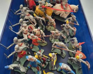 Vintage toy Medieval plastic figures