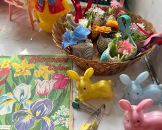 Plastic bunnies 
Mini Baskets