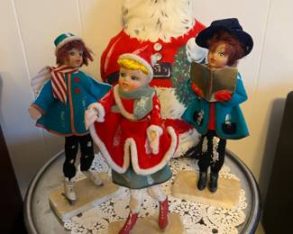 Japan Christmas Carolers 