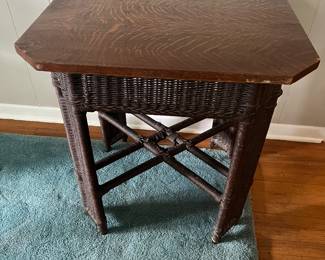 Wicker table with Oak Top 