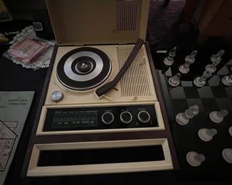 Record player / radio 