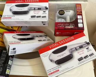 Vidal Sasson hair styling tools