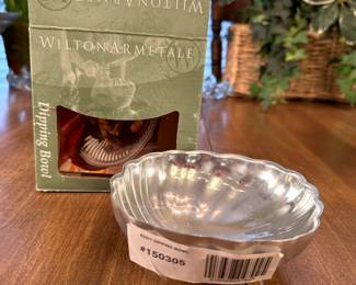Wilton Armetale dipping bowl, new, minor age spots 4"W