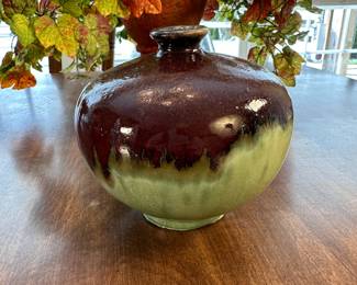 Drip brown to green glaze bulbous vase 5"H x 6"W