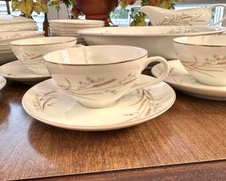 Golden Harvest fine china set, service for 5 with casserole, platter and extra serving pieces, good condition