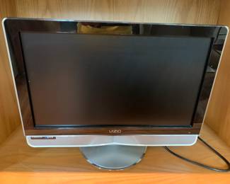 #16 Vizio 22"LCDFHDTV $50.00