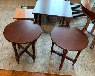 #20 Wood Set of 3 Tables (attaches from slides underneath the largest table) - 20square x 20 $75.00