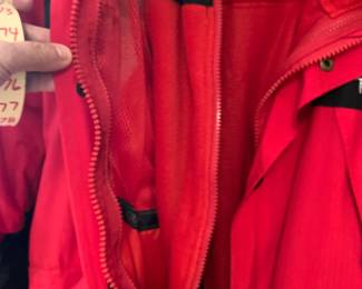 #72 Red North Face Large Zip-Out Fleece Liner w/Hood $100.00