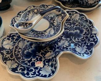 #105 Blue & White Dessert Bowl w/Lid used as a spoon rest w/swan Spoon and scalloped Plate $24.00