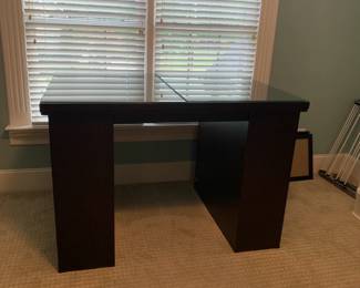 #238 3 pc 9 Cubie Sides w/Work Top w/2 pc glass protect top - 55x38x38 You Move - Upstairs $185.00