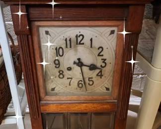 ANTIQUE CLOCK