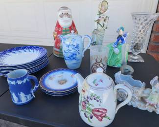 English Flow Blue Dinner Plates Antique Wedgwood, Spode, Royal Doulton