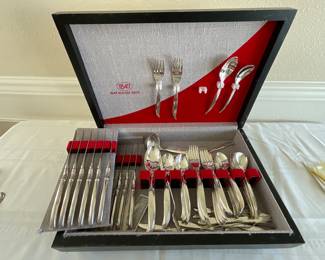 Rogers 1847 Stainless Cutlery Set