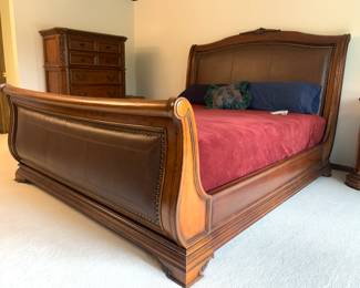 American Drew Sleigh bed with Sleep Number Mattress 