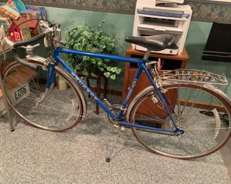 Vintage Peugeot racing bike