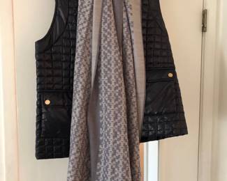 Tory Burch Winter Vest WScarf