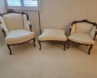 1775 CIRCA. FRENCH CARVED LOUIS XV 3 PC DUCHESSE BRISEE