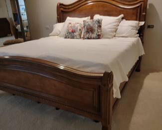 KING SIZE SOLID WOOD HEADBOARD, FOOTBOARD & SIDE RAILS, MATTRESS & BEDDING SOLD SEPERATE. $3,800.00 NEW PRICE