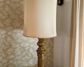 Table lamp