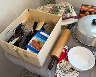 Kitchen miscellaneous.....