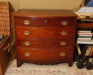 Bowfront four-drawer chest of drawers