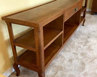 3/4 view of Mid Century Modern Henredon Folio 10 console table