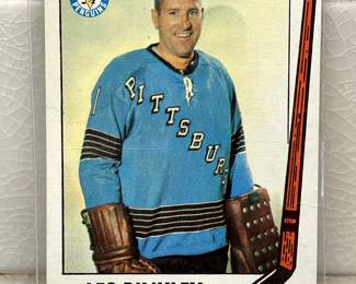 Hockey card from 1969-1970: Les Binkley, Penguins Goalie