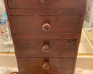 sweet 6 drawer what not cabinet