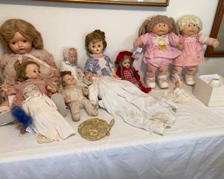 dolls including Cabbage Patch