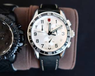 Victorinox Swiss Army Watch w/Leather Band
