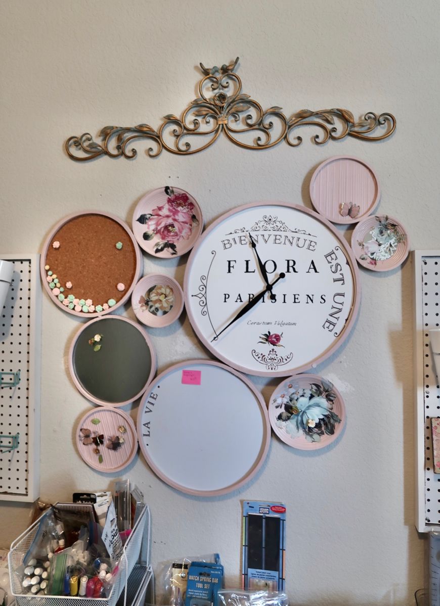 Wall Design Organizer & Clock