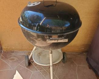 Grill 38’high 24"round 